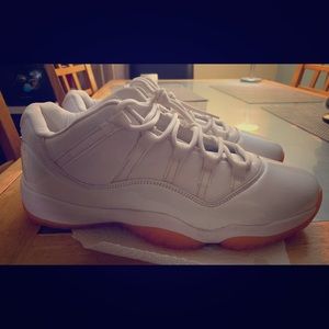 Jordan Retro Citrus 11